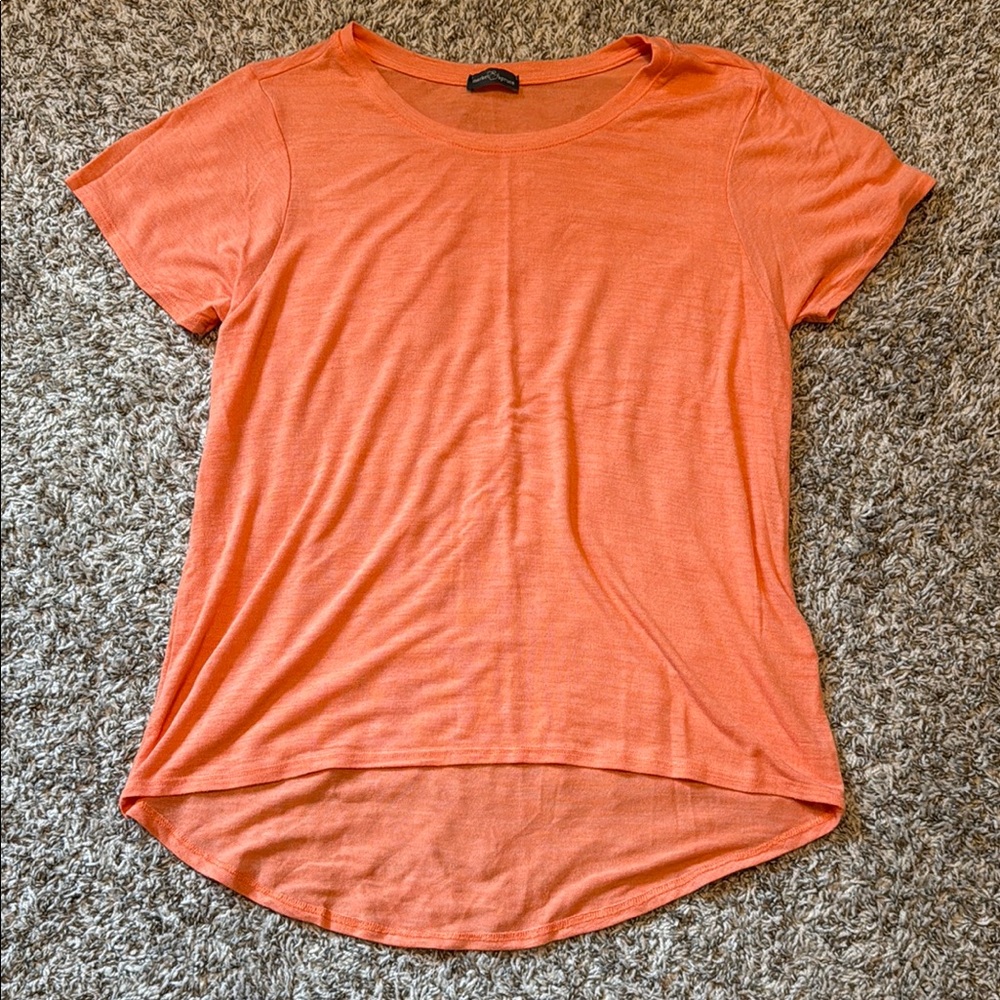Market & Spruce Coral Tee